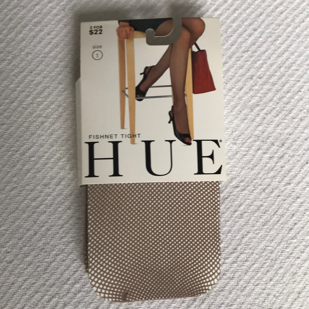 Hue Fishnet Tights Nude